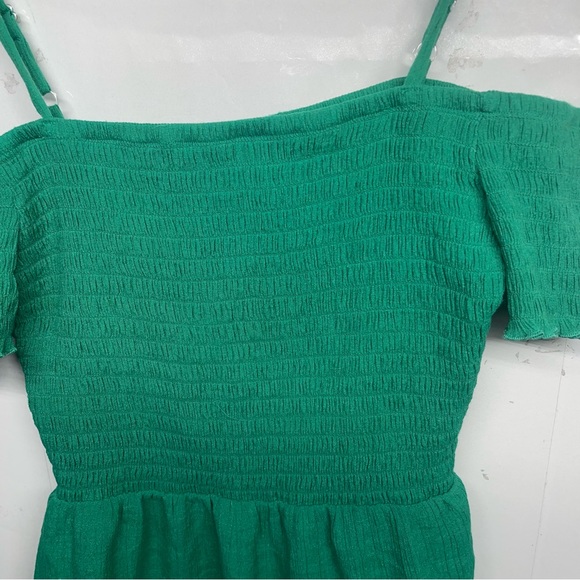 By and by Juniors Off the Shoulder Smocked Top - Picture 3 of 9